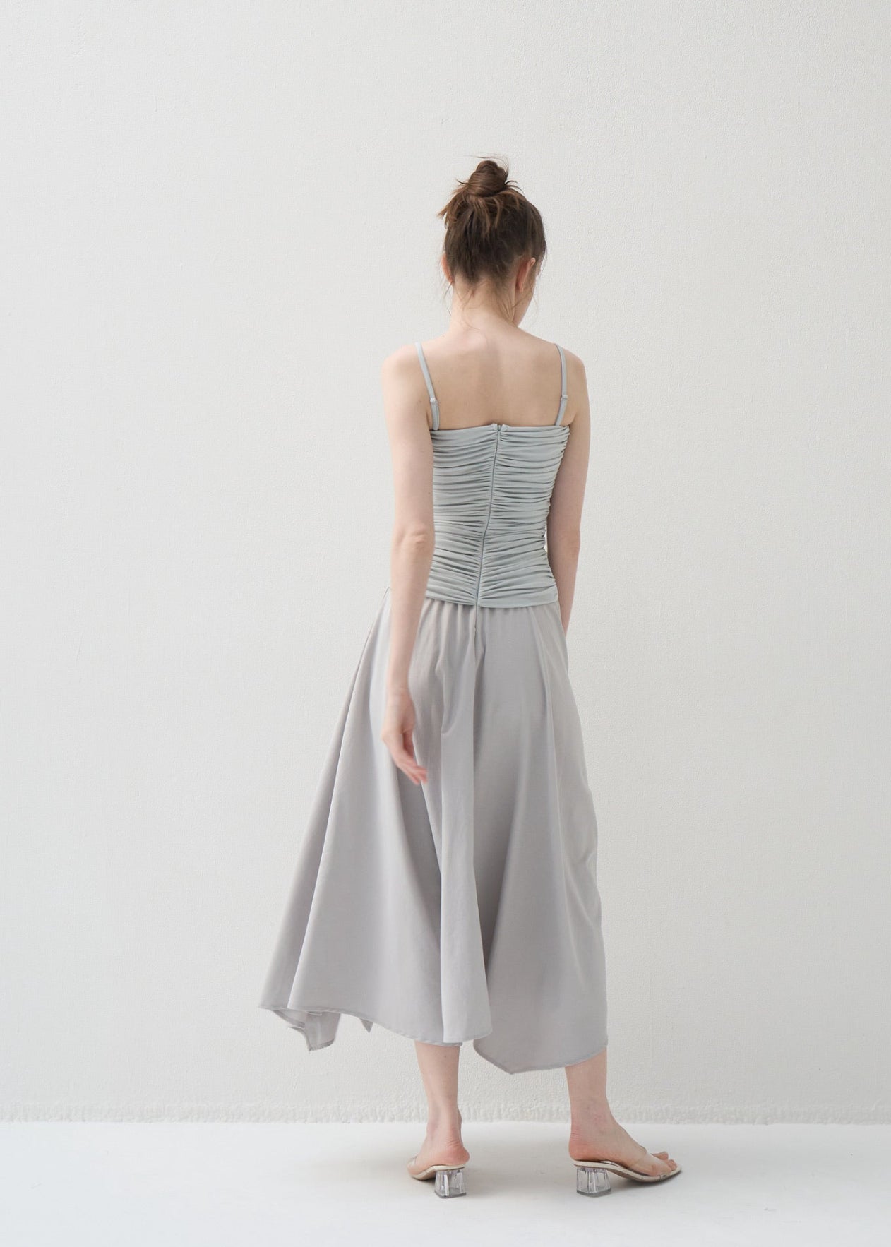 GATHER BARE DRESS – YILON