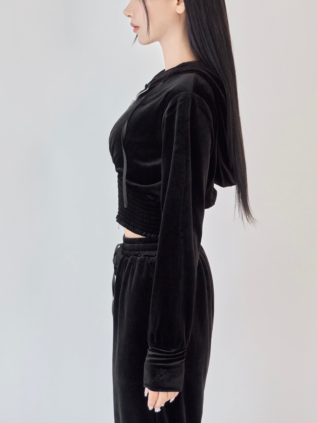 Relux velour setup (pants) – YILON