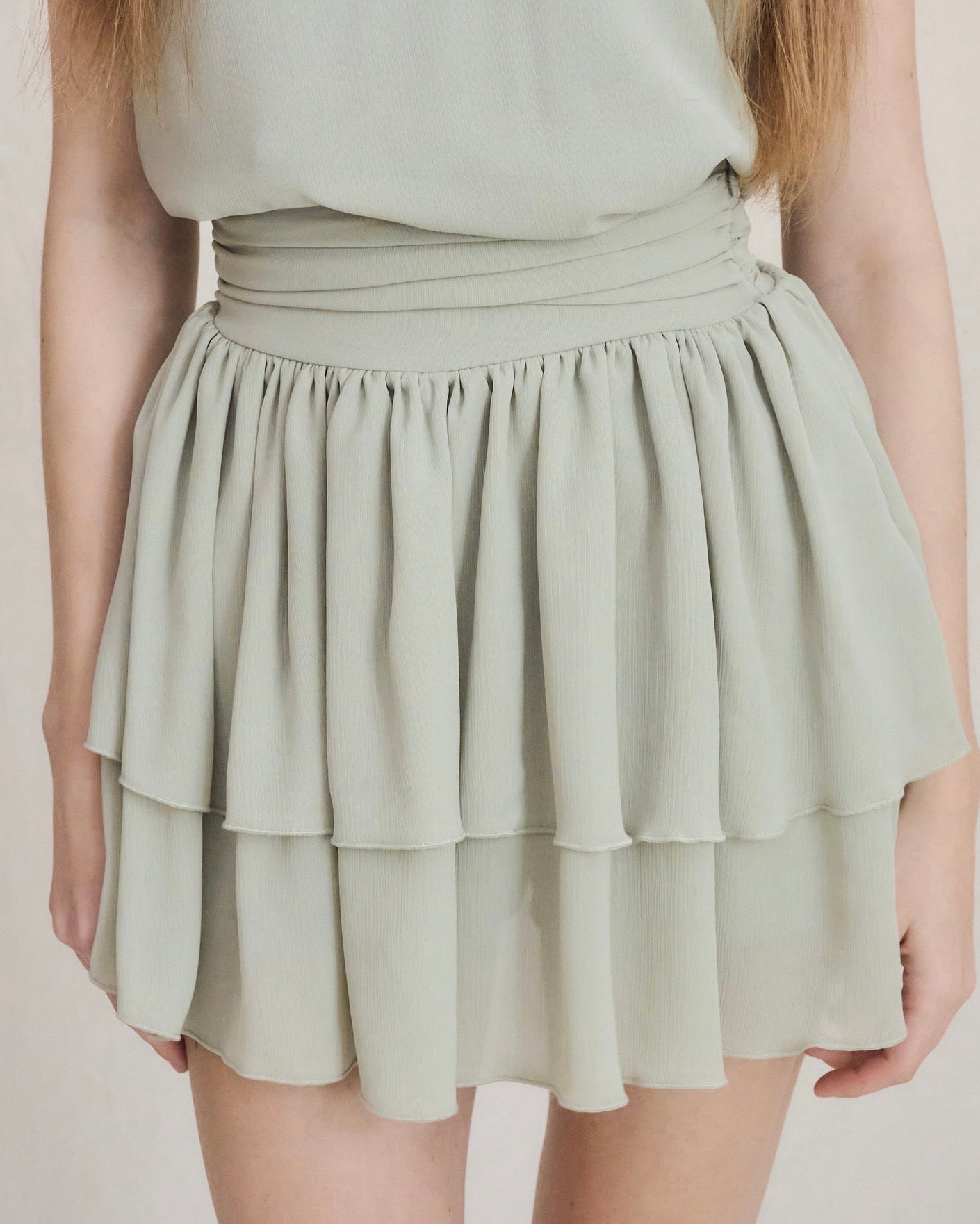 ワンピース YILON Bijou chiffon setup YILON イロン MADE Bijou chiffon setup - メルカリ
