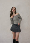 Off-shoulder ribbon knit