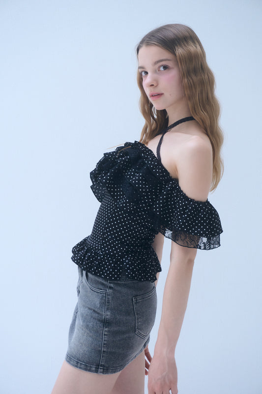 Dot frill blouse