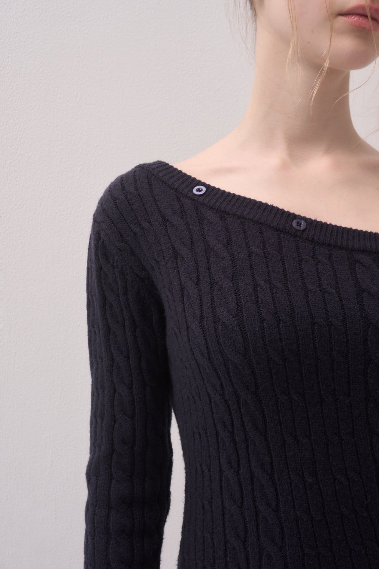 One shoulder cable knit op – YILON