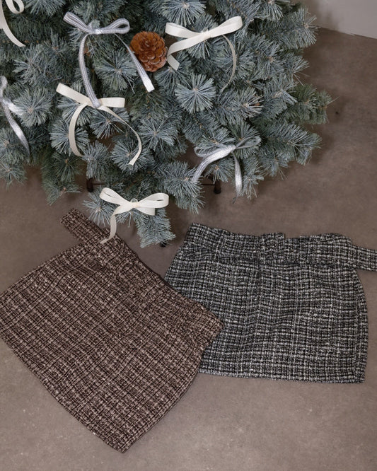 Tweed belt mini skirt