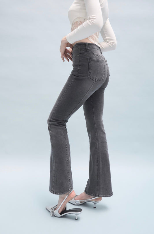 【PRE ORDER】 Center press denim