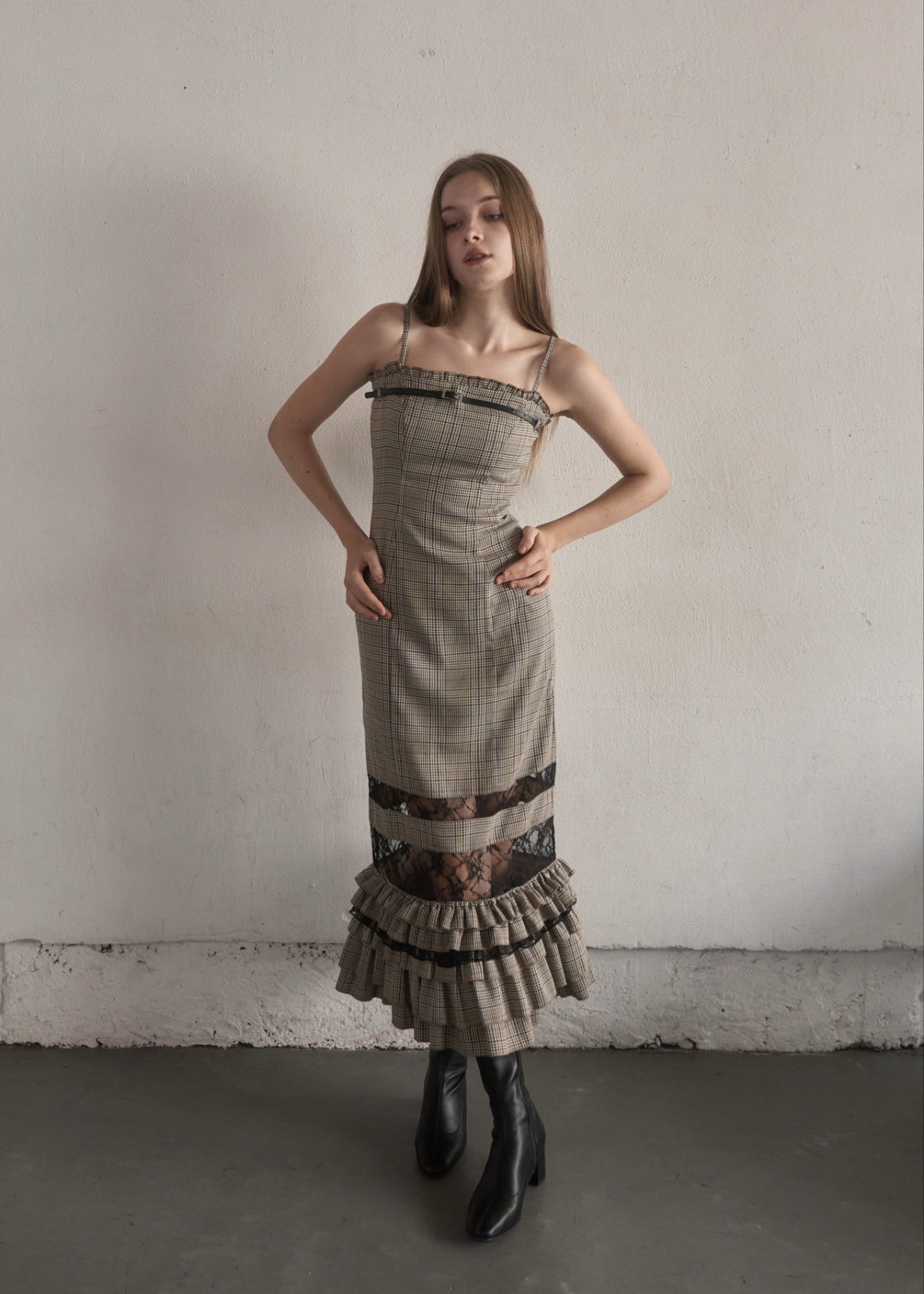 Yilon style up mermaid op beige キャミワンピース Yilon style up mermaid op beige キャミワンピース