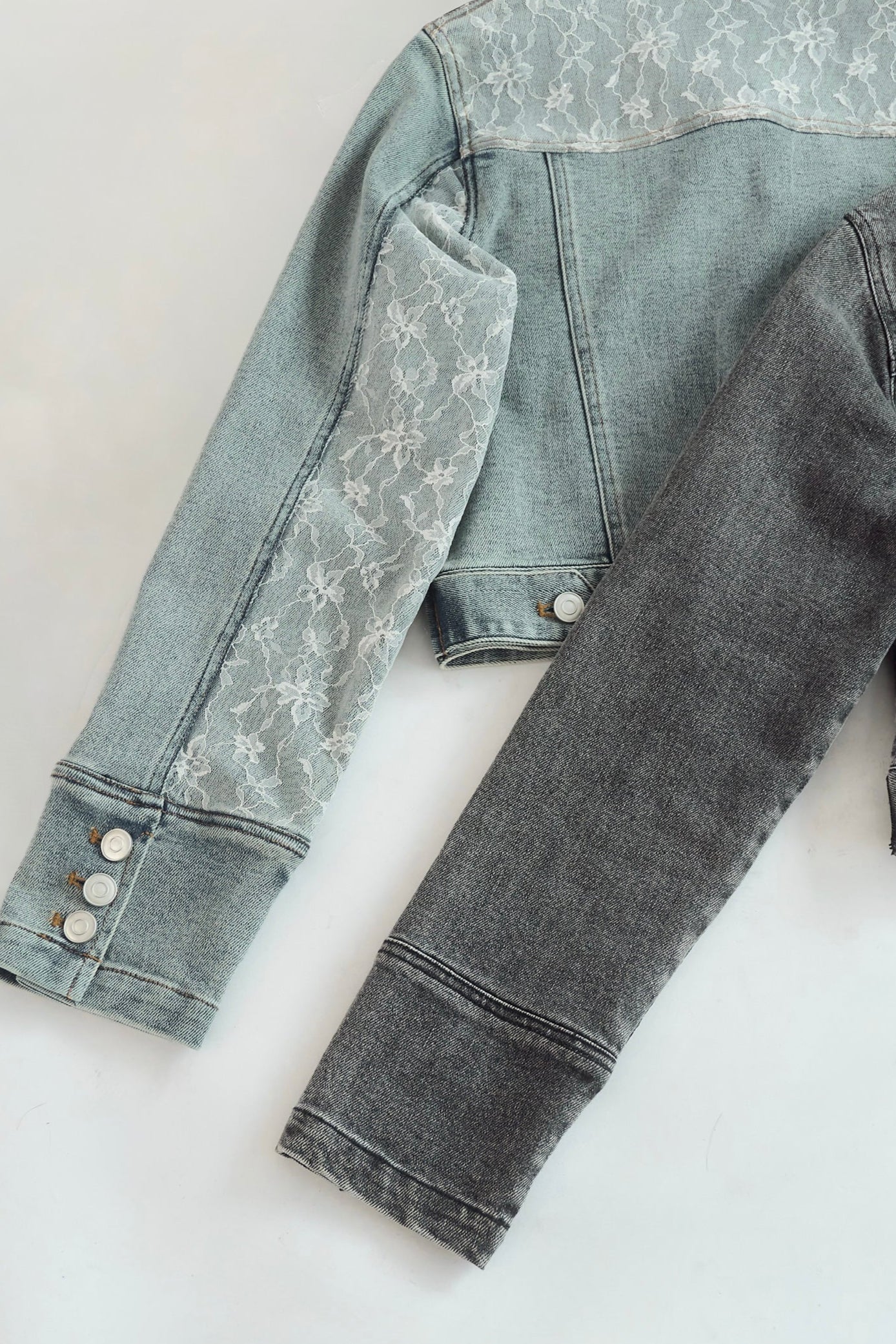 ジャケット・アウター yilon BLOSSOM LACE DENIM JACKET Blossom lace denim jacket – YILON