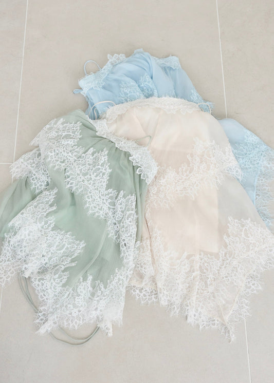 LACE TRIM TIERED CAMI TOP