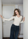 BACK RIBBON LACE TEE