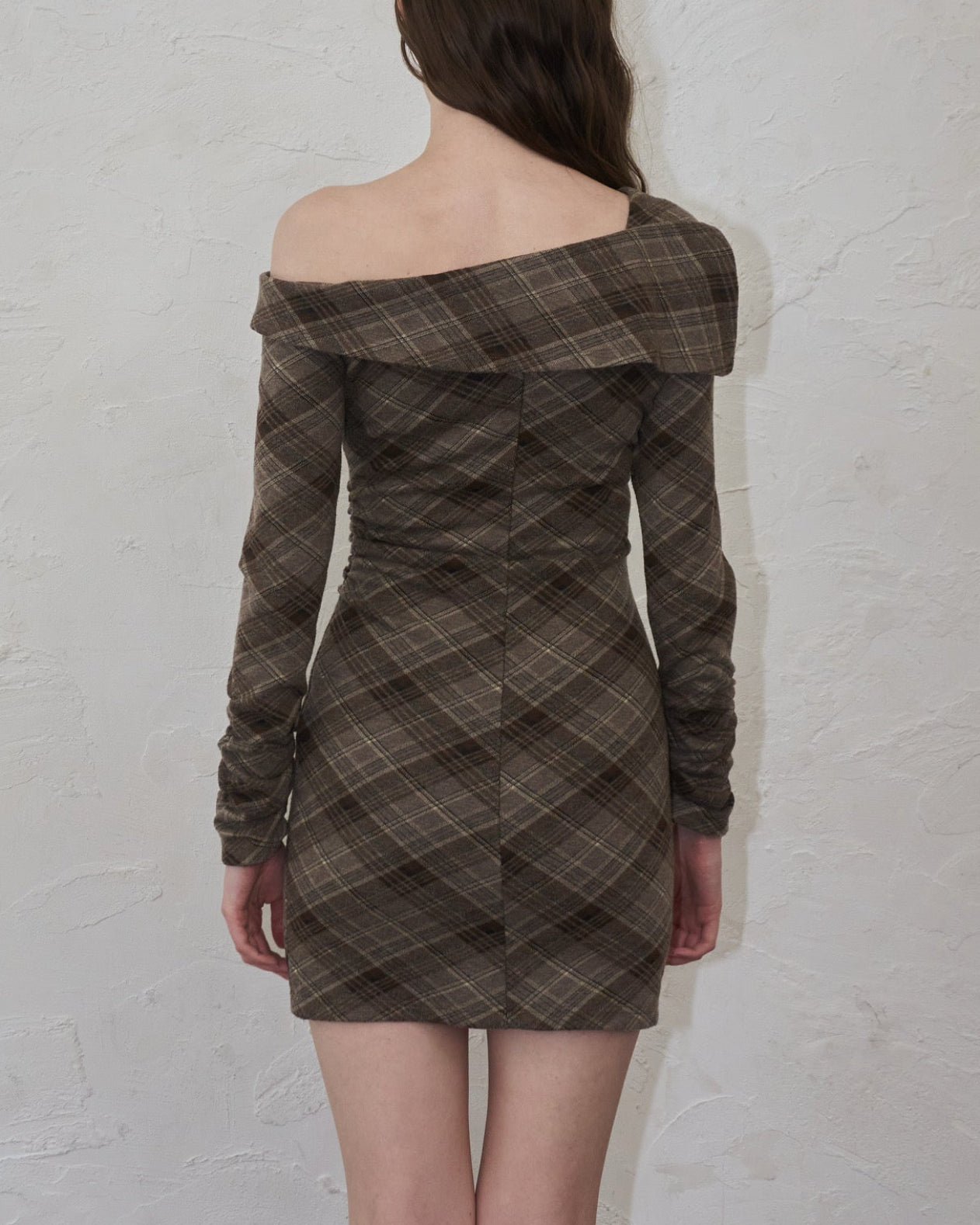 ワンピース YILON ONE-SHOULDER CHECK MINI OP One-shoulder check mini op – YILON