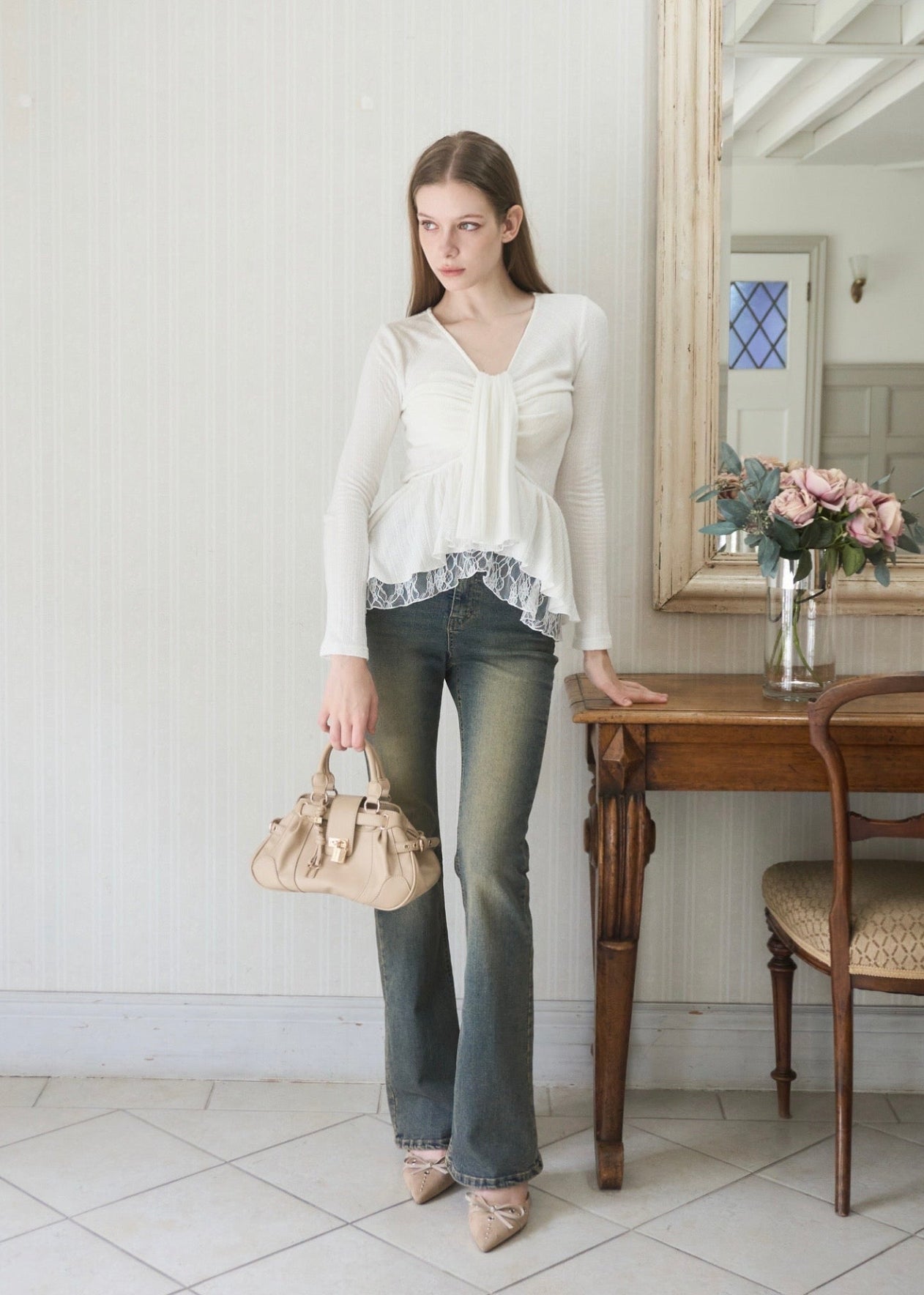 予約】WARM TIE PEPLUM LACE BLOUSE – YILON