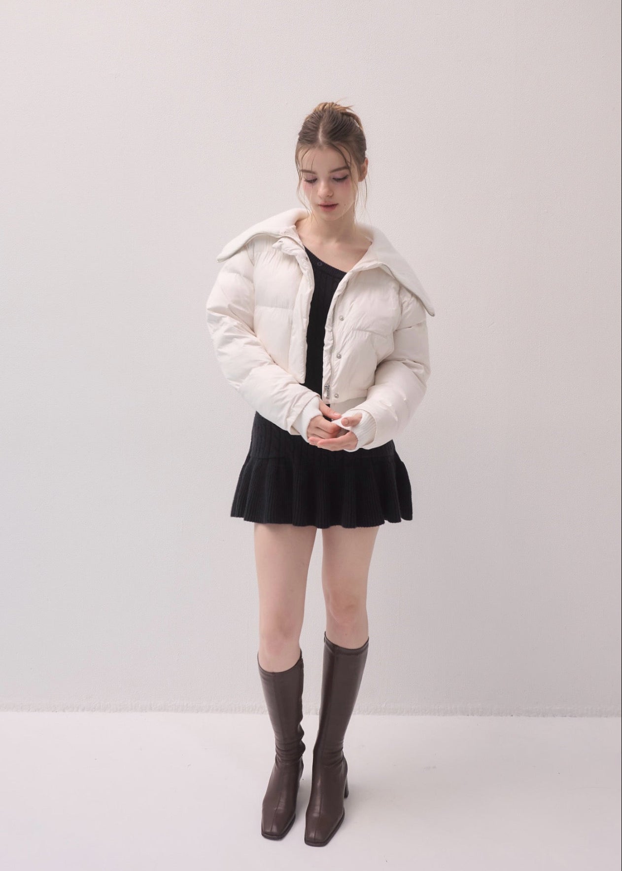 yilon イロン ONE SHOULDER CABLE KNIT OP One shoulder cable knit op – YILON