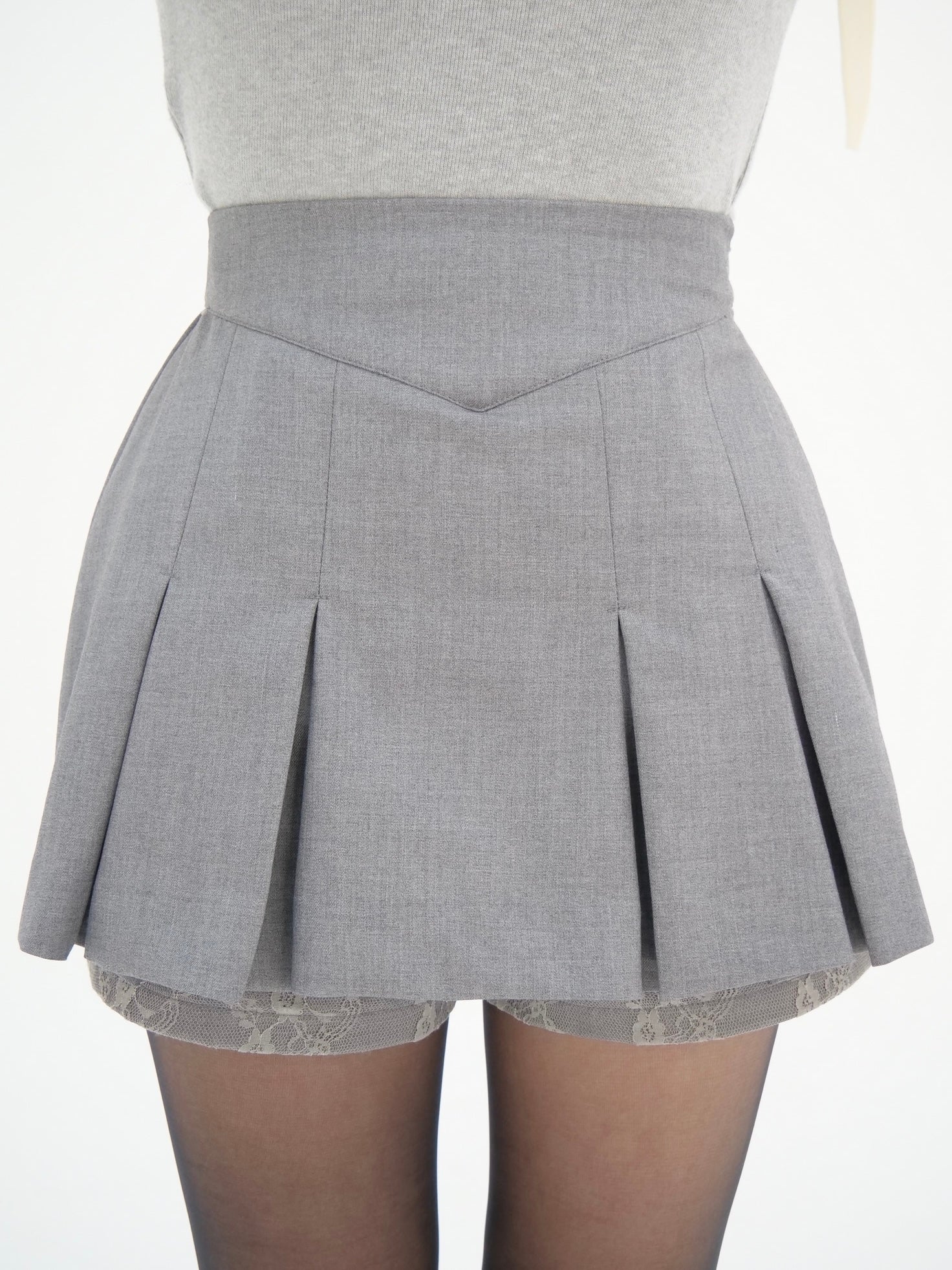 スカート yilon LACE PLEATS PANTS SKIRT Lace pleats pants skirt – YILON