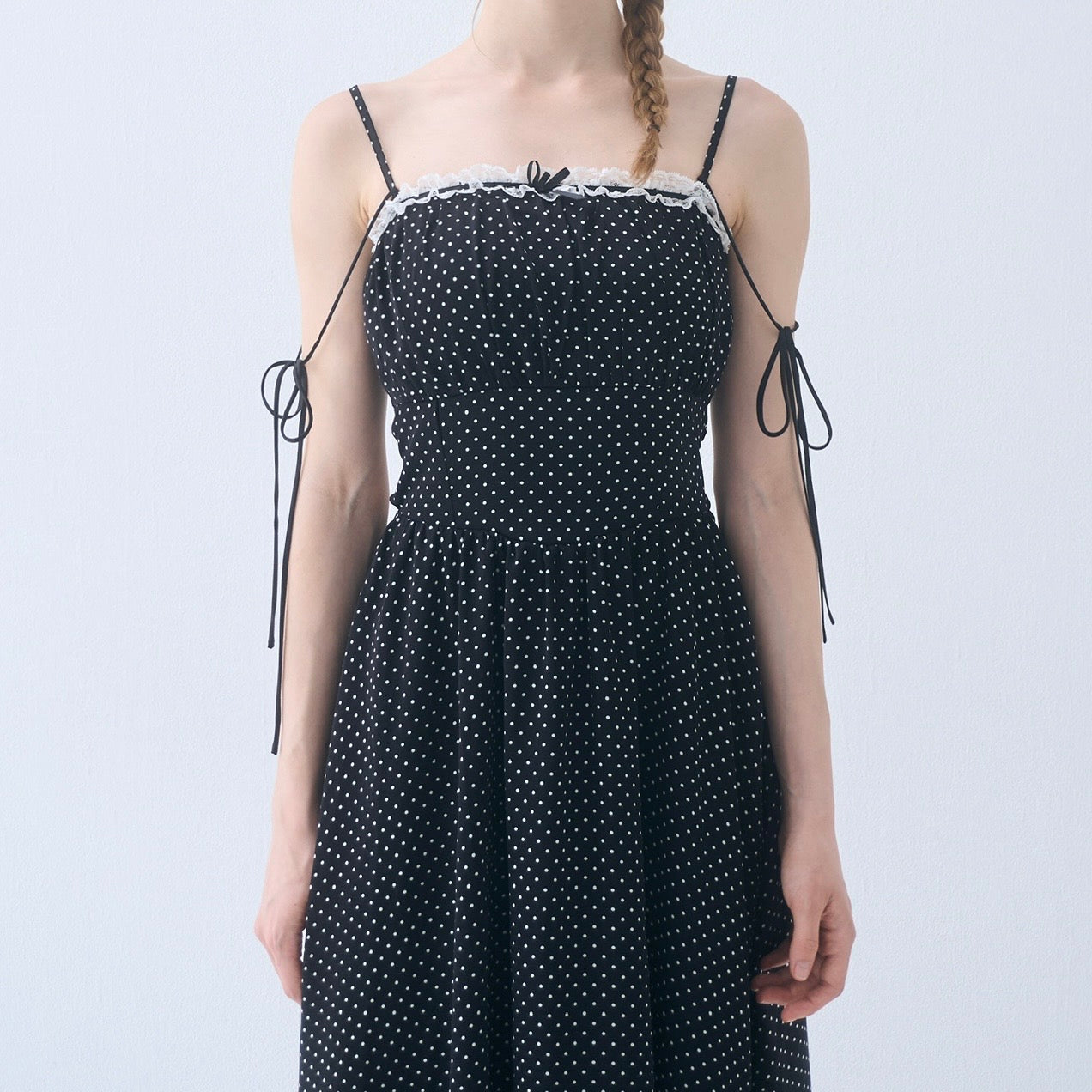 YILON MADE イロンDOLCE CHECK OP ワンピース NAVY YILON MADE イロンDOLCE CHECK OP ワンピース NAVY - メルカリ